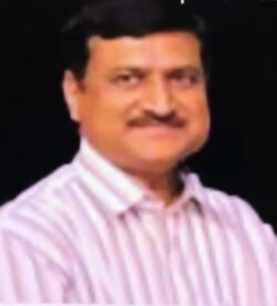 DR. M. R. LOHOKARE HOD